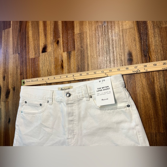 Madewell The Brynn Long Jean Shorts in Pure White raw hem waist 26 New relaxed - Picture 6 of 14